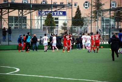 Tokat'ta amatör maç sonrası olay çıktı