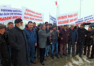 Yozgat'ta köylüler maden şirketini yürüyüşle protesto etti