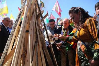 Mersin'de nevruz coşkusu