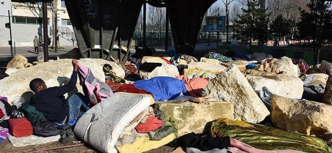 Paris'te sığınmacı istenmiyor