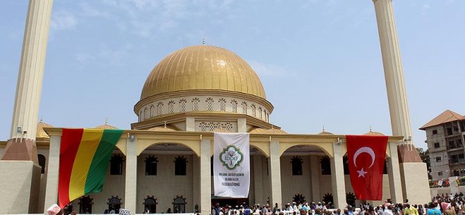 Türkiye, Gine'de Sultan II. Abdülhamid Han Camisi açtı