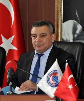 ÇOMÜ'nün yeni rektörü Prof. Dr. Acer; 'Paralel yapıyı sileceğiz'