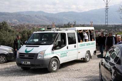 Cinnet getiren anne 2 çocuğunu öldürdü (3)