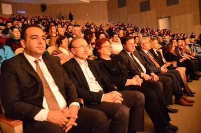 Türk ve Anzak askerlerine senfoniyle anma