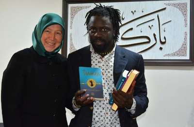 Afrikalı Eduin, Müslüman olup Hamza adını aldı