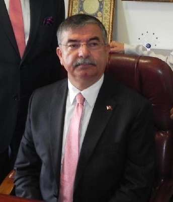 Ak Parti'de İzmir adaylığı için bakan hamlesi