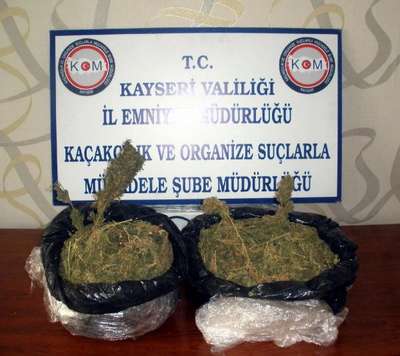 Kayseri’de uyuşturucu ticaretine 2 tutuklama
