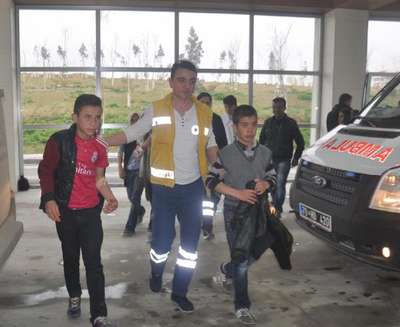 Karaman'da, öğrenci servisi kaza yaptı: 14 yaralı