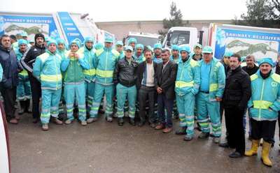 Gaziantep’te temizlik işçileri iş bıraktı