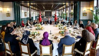 Cumhurbaşkanlığı Sofrası’nda kadına yönelik şiddet konusu ele alındı