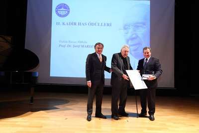 11. Kadir Has Üstün Başarı Ödülü Prof. Dr. Şerif Mardin'e verildi