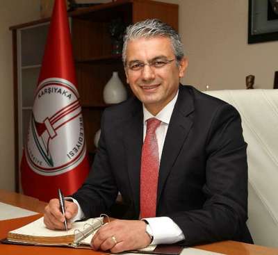 Karşıyaka Belediyesi'nde arbede (2)