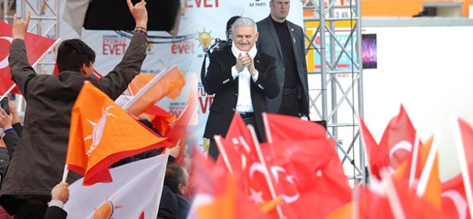 Merkel arayınca mitinge ara verdi
