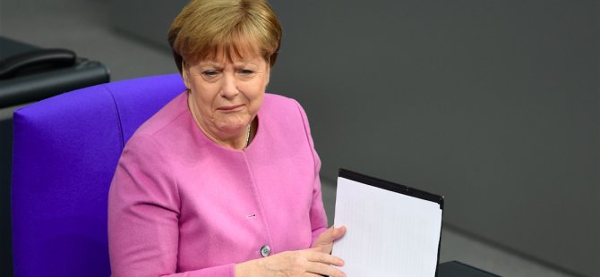 Merkel'in kabine listesi belli oldu