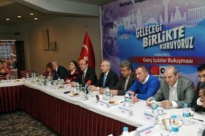 Kılıçdaroğlu, 'Geleceği Birlikte Kuruyoruz Genç İşsizler Buluşması'na katıldı (1)