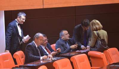 MUHARREM İNCE, GENEL KURUL ÇALIŞMALARINA KATILDI