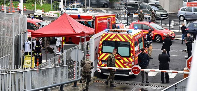 Paris Orly Havalimanı saldırganının kimliği açıklandı
