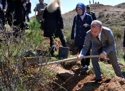Adıyaman'da 1500 fidan dikildi