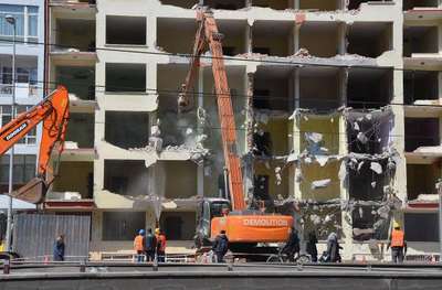 Kayseri’de tehlikeli yıkım