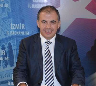 Ak Parti, İzmir'de göçmen oylarının peşinde