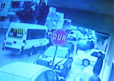 Öğrenci servisi ile otomobil çarpıştı: 9'u öğrenci 14 yaralı