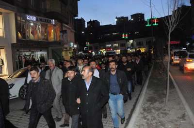 DBP'den gözaltı protestosu