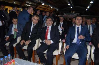 Bakan Güllüce, Kemalpaşa'da kentsel dönüşüm törenine katıldı