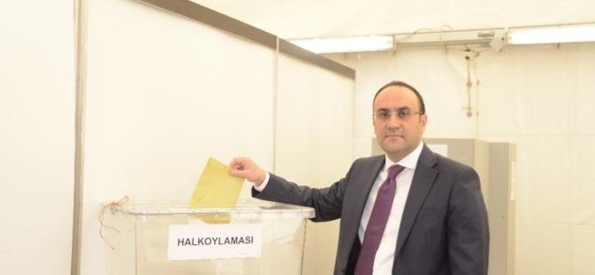 Başkonsolos: Oy verme işlemi durulmadı