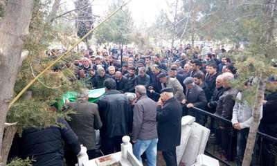 Kazada ölen 2 çocuk annesi kadın toprağa verildi