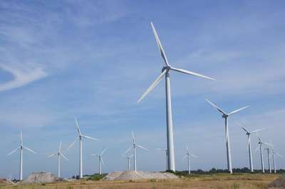 DANİMARKA, RÜZGAR ENERJİSİNDE DÜNYA REKORU KIRIYOR