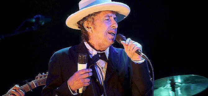 Dylan sonunda Nobel'ini aldı