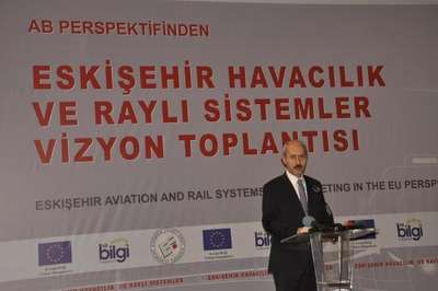 Bakan Bilgin: YHT seti alım işinde asgari yüzde 53 yerlilik şartı arayacağız