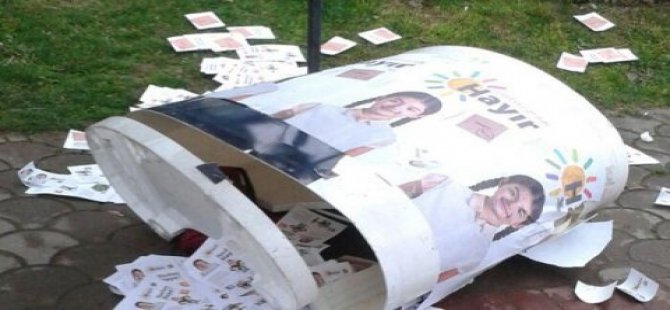 Hayır standını yerle bir ettiler