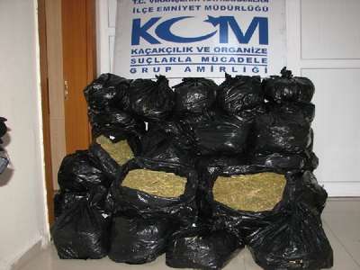Çalıntı araçta 252 kilo esrar ele geçirildi
