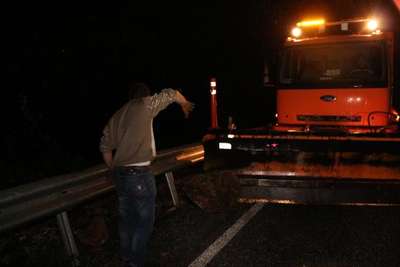 KAYALAR YOLA DÜŞTÜ, FACİANIN EŞİĞİNDEN DÖNÜLDÜ