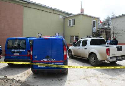 Hırsızlık ihbarına giden jandarma ceset buldu