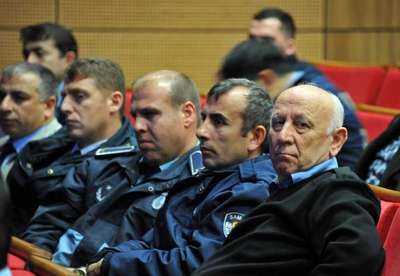 Zabıtalara, vatandaşa davranış eğitim