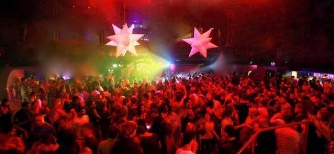 Almanya'da dans yasağı tartışması