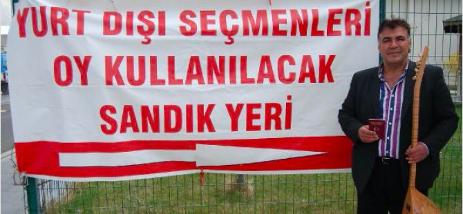 Gurbetçi ozan oy kullanmak için Kayseri'ye gitti