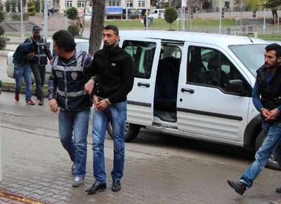 Bolu'da torbacılara operasyon: 4 gözaltı
