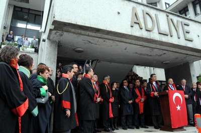 Savcı Kiraz'ın şehit edilmesi Zonguldak'ta kınandı