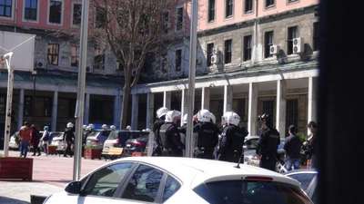 İstanbul Üniversitesi'nde polis müdahalesi: 21 gözaltı