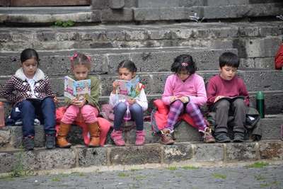 Diyarbakır'da tarihi İçkale'de kitap okuma etkinliği