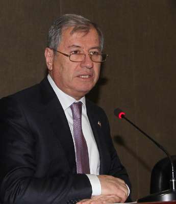 Adana'da 10 bin kişiye karnaval kebabı, ciğer ve şalgam