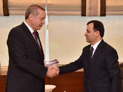 Cumhurbaşkanı Erdoğan, Anayasa Mahkemesi Başkanı Arslan'ı ziyaret etti
