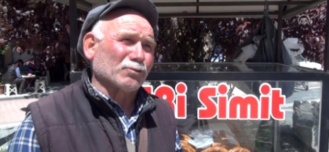 71 yaşında simit satıyor