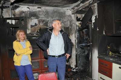 Mutfaktaki buzdolabı bomba gibi patladı