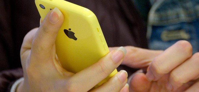 Apple, iPhone fiyatlarını düşürüyor