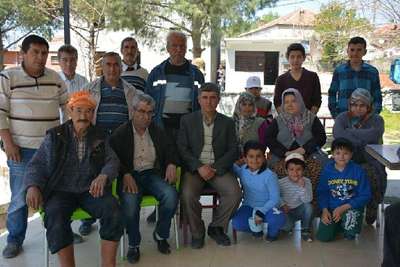 Bergama'da mahallelinin imam tepkisi sürüyor