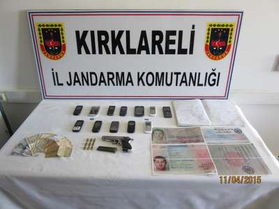 Kırklareli'nde insan kaçakçılığı operasyonu; 11 gözaltı